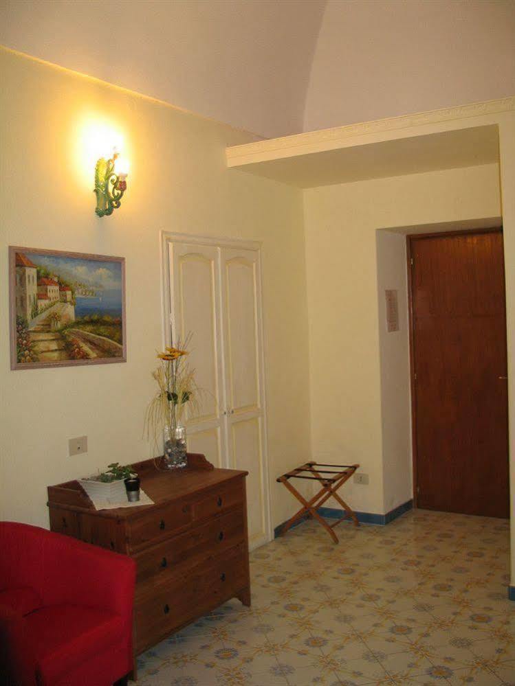 B&B Venus Inn Positano Exterior photo
